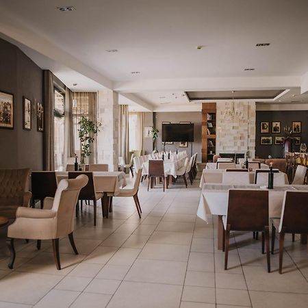 Hotel & Distillery Monogram Gradac  Dış mekan fotoğraf